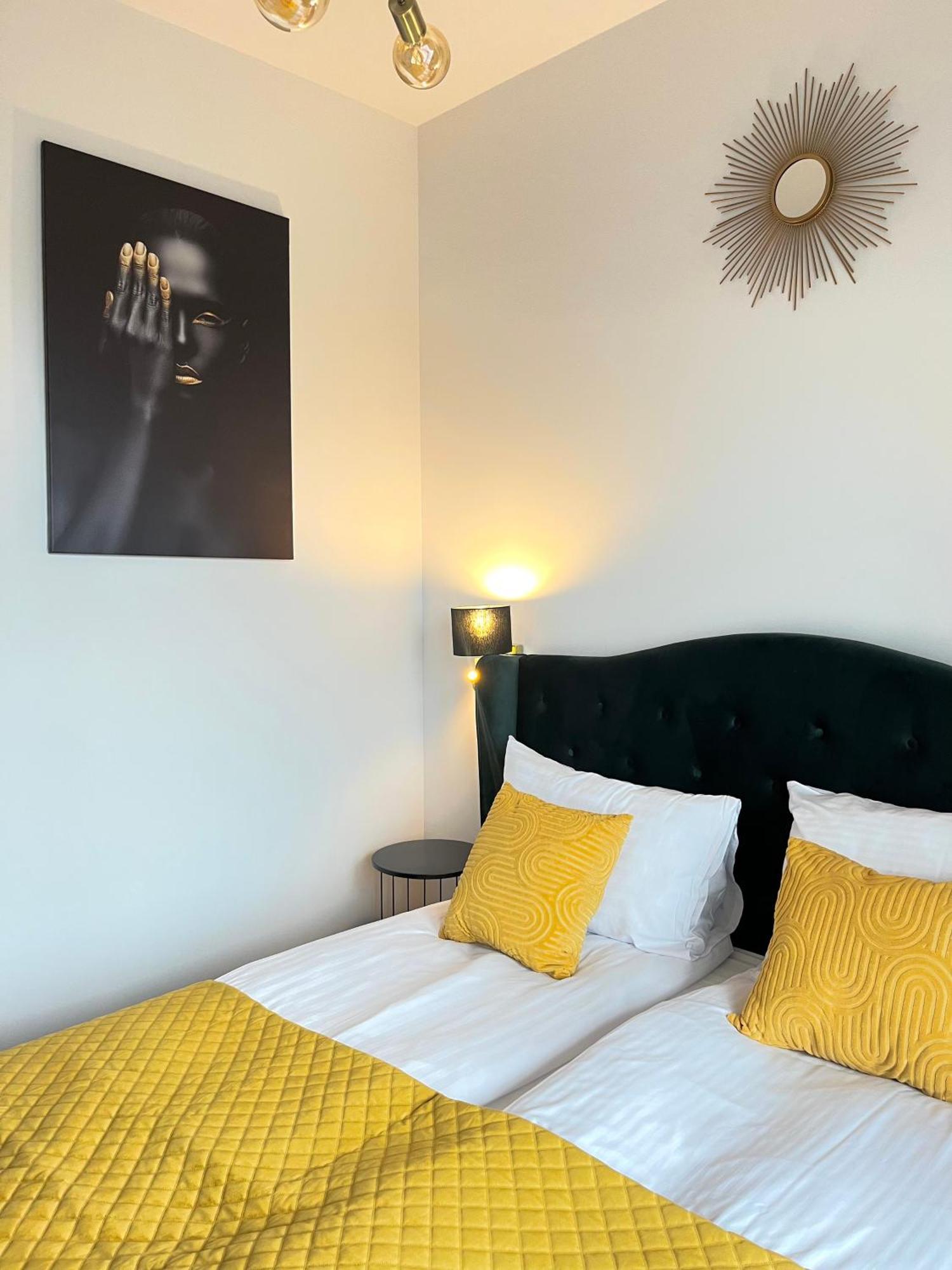 Warsaw Concierge Towerアパートメント エクステリア 写真