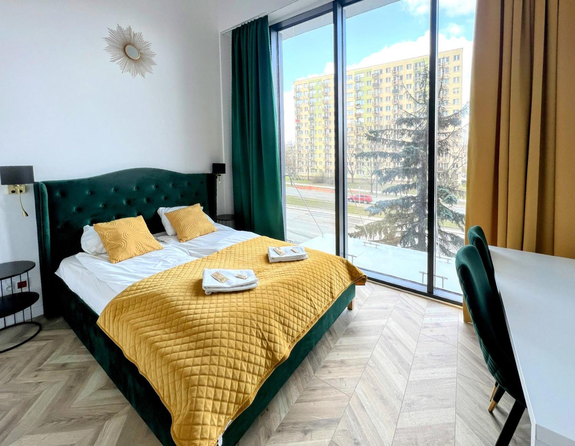 Warsaw Concierge Towerアパートメント エクステリア 写真